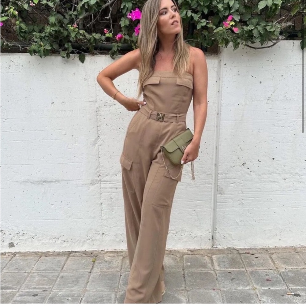ZARA BELTED CARGO JUMPSUIT
TAUPE BROWN - REF. 8273/934
XS